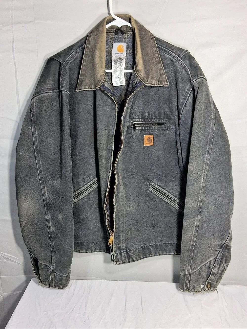 Carhartt Men's Large Detroit J97 Black or Petrol Blanket Sun-faded Coat/Jacket